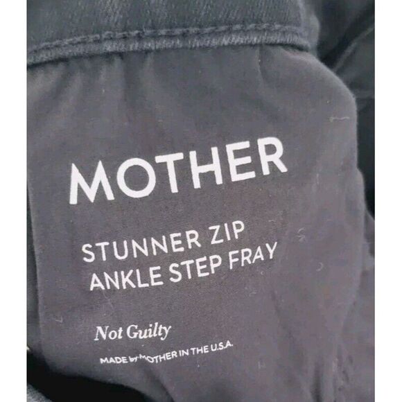 MOTHER Stunner Zip Ankle Step Fray Black High Rise Jeans size 28 Not Guilty Wash - Picture 9 of 9